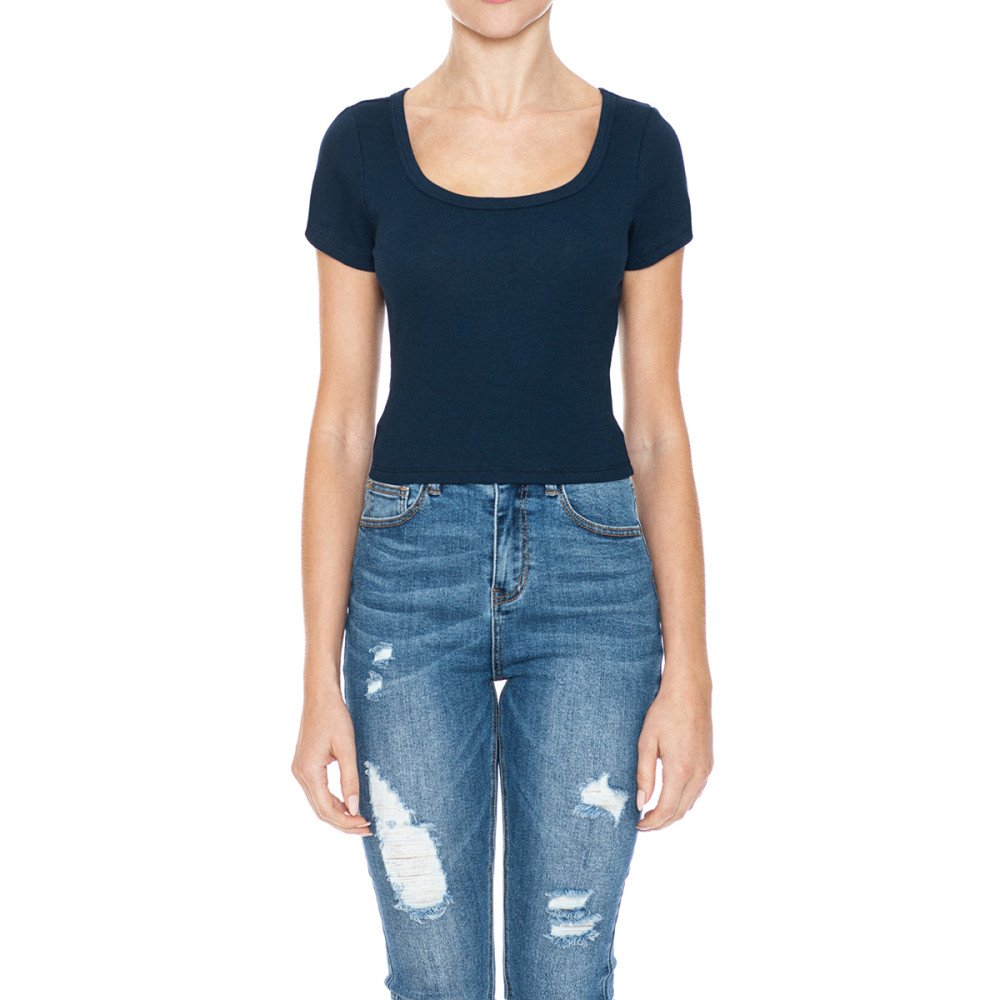 Blusa Corta y Manga Corta