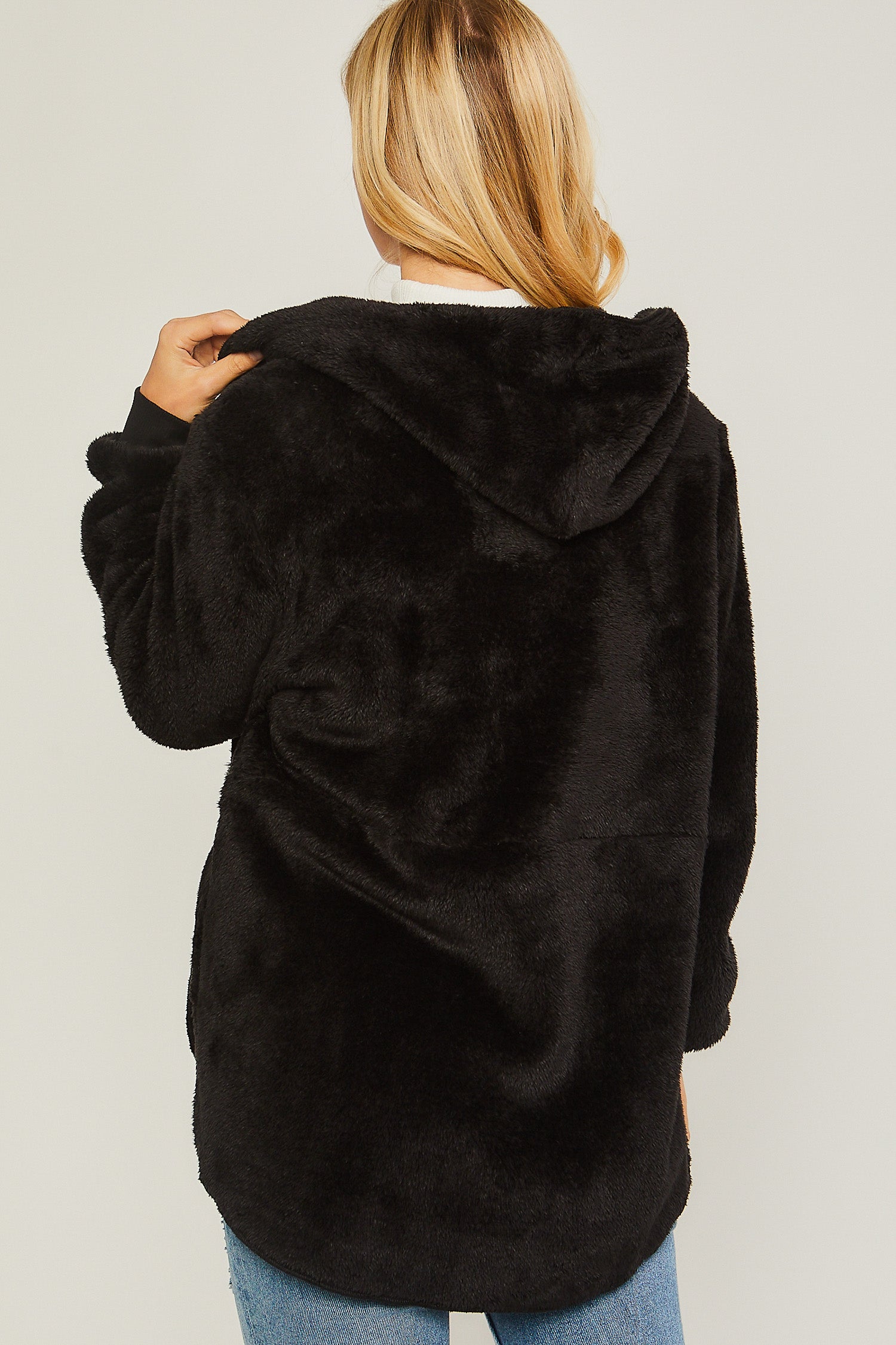 Abrigo Casual en Franela con Capucha-black