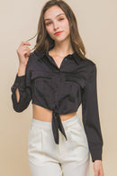 Blusa Satinada de Manga Larga con Nudo Frontal