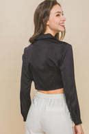 Blusa Satinada de Manga Larga con Nudo Frontal