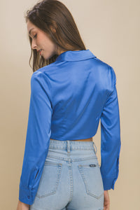 Blusa Satinada de Manga Larga con Nudo Frontal
