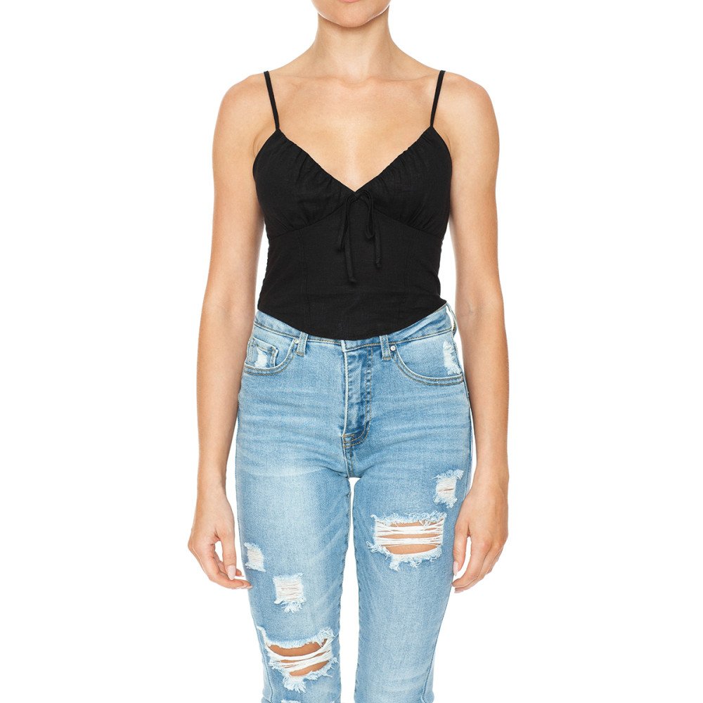 Top con Tirantes Delgados y Lazo Decorativo