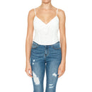 Top con Tirantes Delgados y Lazo Decorativo