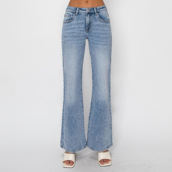 Jeans flare tiro medio