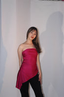 Blusa strapless asimétrica