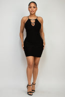 Vestido Negro con Detalle Metálico