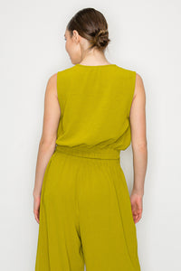 Blusa con Cinturon y Cuello V