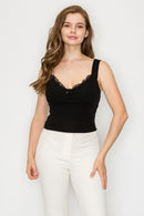 Top Elegante con Encaje