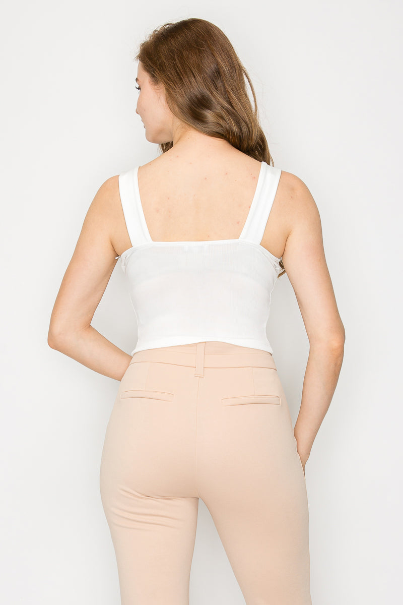 Top Elegante con Encaje