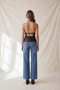 Blusa halter de piel sintética