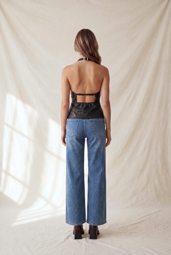 Blusa halter de piel sintética