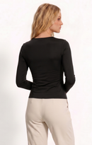 Blusa cruzada con nudo frontal