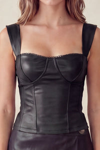 Corset de piel sintética con tirantes anchos