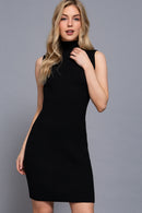 Vestido canalé sin mangas con cuello alto