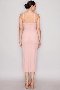 Vestido midi de malla con abertura