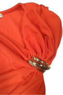 Vestido largo drapeado con abertura lateral