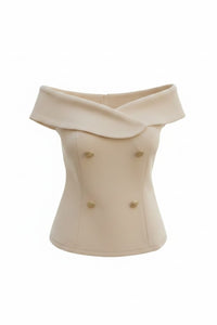 Blusa off shoulder con botones decorativos