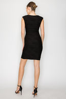 Vestido corto coral escote cuadrado con textura