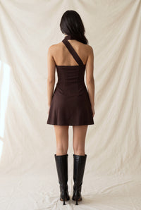 Vestido mini con bufanda al cuello