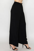 Pantalón negro de pierna ancha con resorte