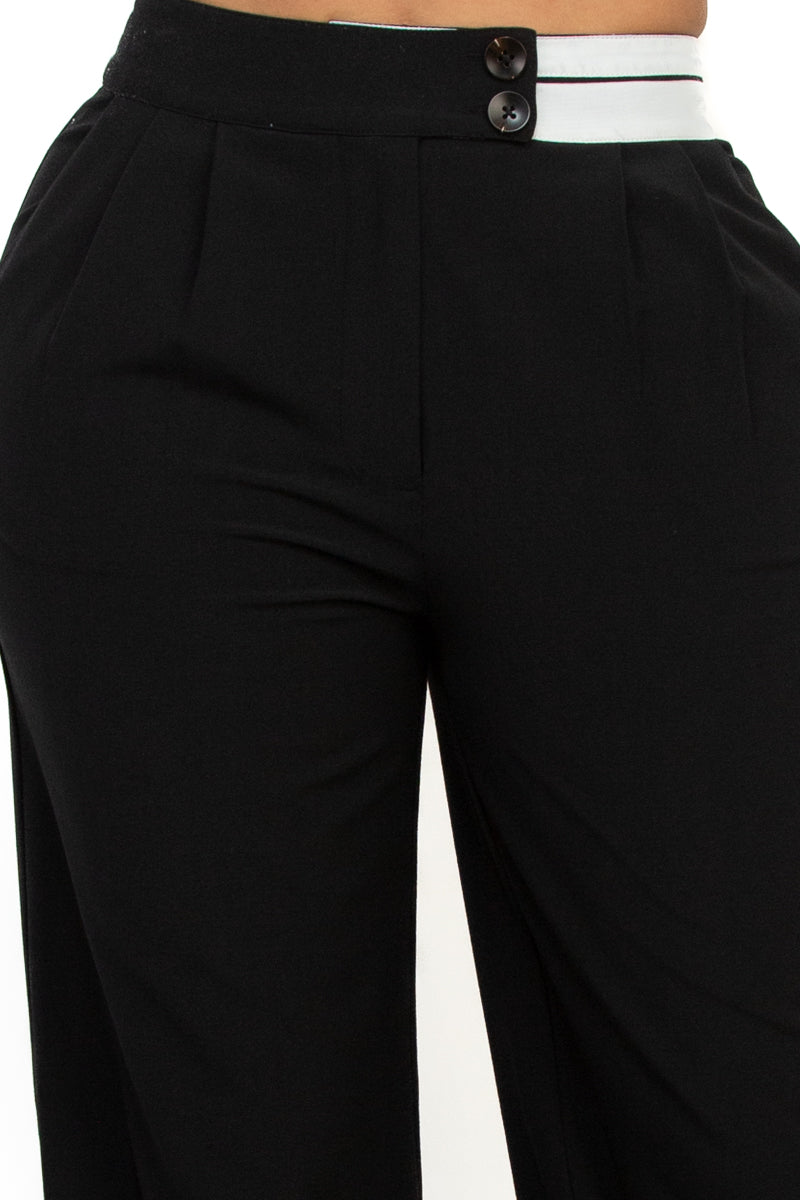 Pantalón amplio con cintura elástica