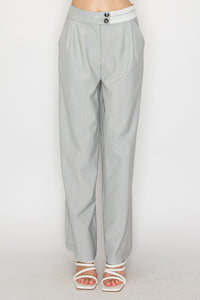 Pantalón amplio con cintura elástica
