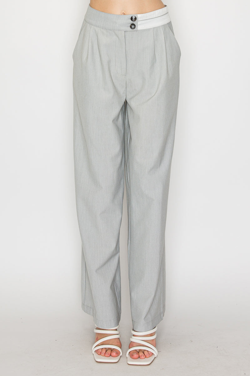 Pantalón amplio con cintura elástica