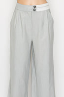 Pantalón amplio con cintura elástica