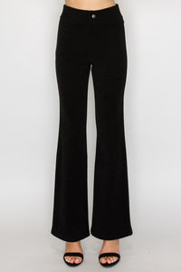 Pantalón corte acampanado con textura