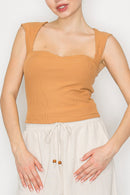 Blusa Marron Con Textura y Corte en la Espalda