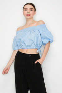 Blusa off shoulder crop