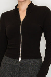 Blusa con cierre frontal
