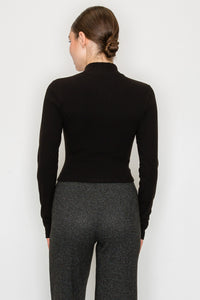 Blusa con cierre frontal