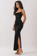 Vestido largo satinado de tirantes con escote drapeado