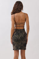 Vestido corto estampado floral de tirantes