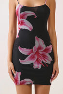 Vestido corto estampado floral de tirantes