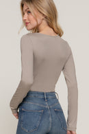 Blusa cuello cuadrado manga larga