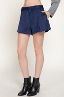 Short skort de gamuza con pliegue