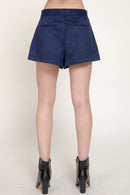 Short skort de gamuza con pliegue