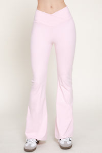 Pantalón acampanado cintura cruzada