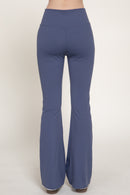 Pantalón acampanado cintura cruzada