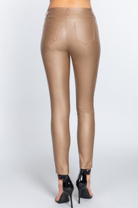 Pantalon Casual Ajustado Vinipiel