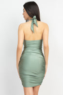 Vestido Ajustado Con Escote Cruzado