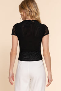 Blusa Semitransparente de Manga Corta
