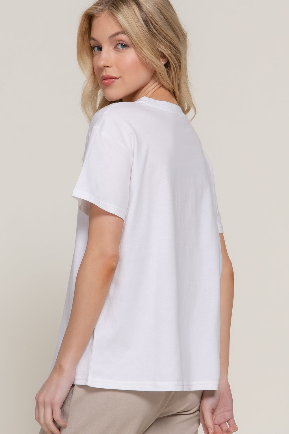 Playera Básica Blanca de Algodón