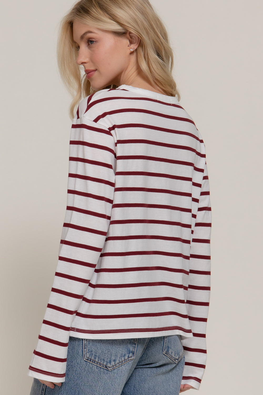 Blusa de Rayas Manga Larga Blanco con Negro