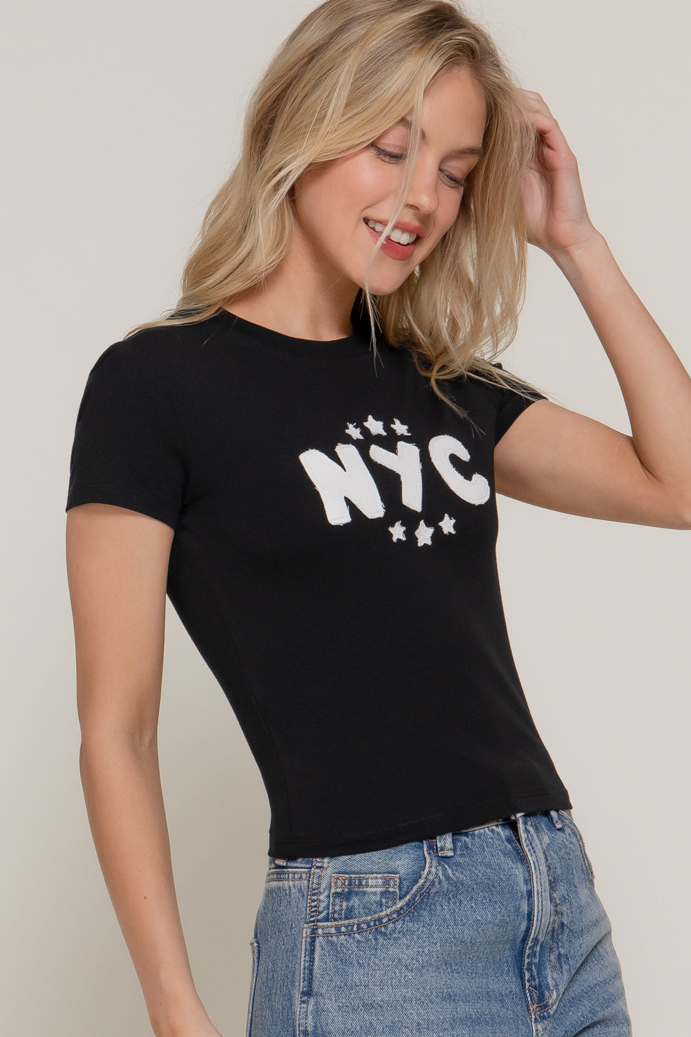 T-Shirt Casual NYC con Estampado de Estrellas