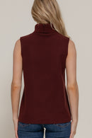 Blusa sin mangas cuello alto acanalada