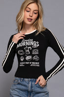 playera blanca mornings estampado rojo