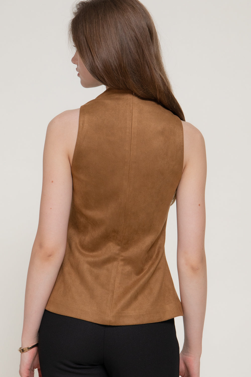 Blusa sin mangas cuello redondo